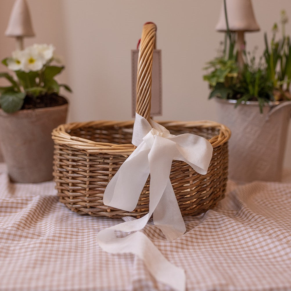 Forager Basket Ivory Bow